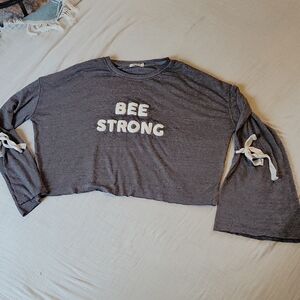 Gray Cropped Sweater with 'Bee Strong' Text